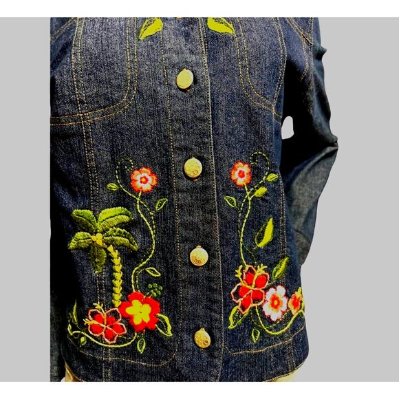 GW Jeans Company Vintage Floral Embroidery Jean Jacket Size Medium - Picture 4 of 4